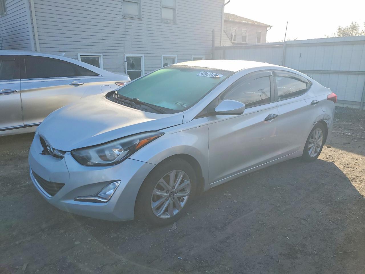 2015 HYUNDAI ELANTRA