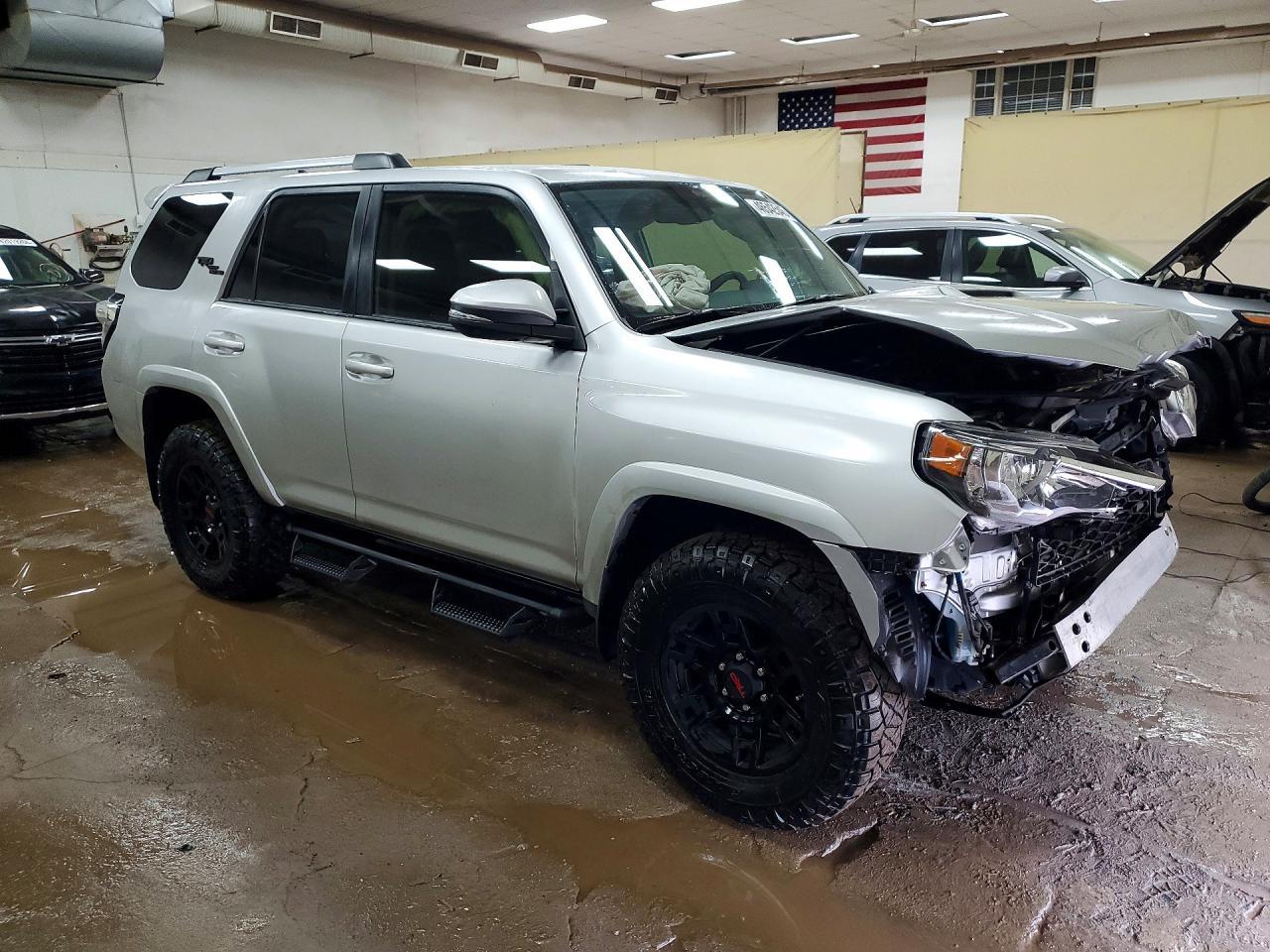 2018 TOYOTA 4Runner