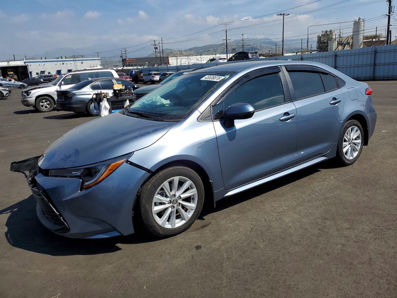 2025 TOYOTA COROLLA