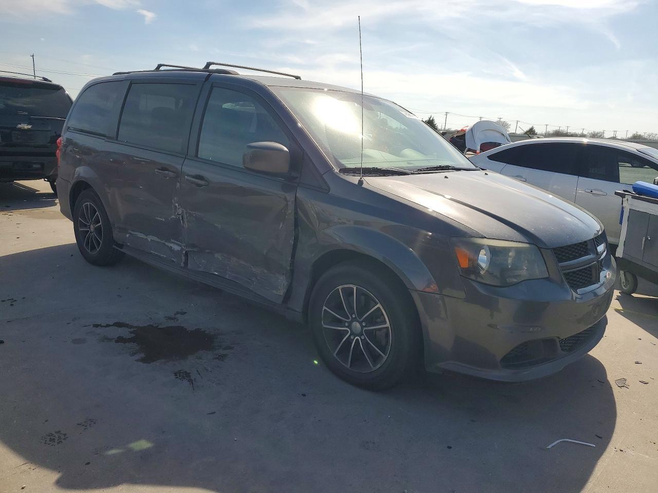 2018 DODGE GRAND CARAVAN