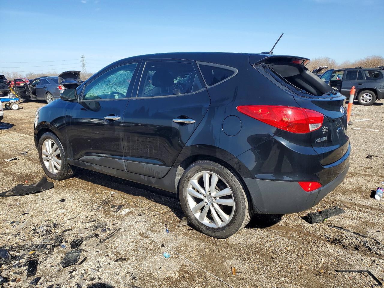 2011 HYUNDAI TUCSON