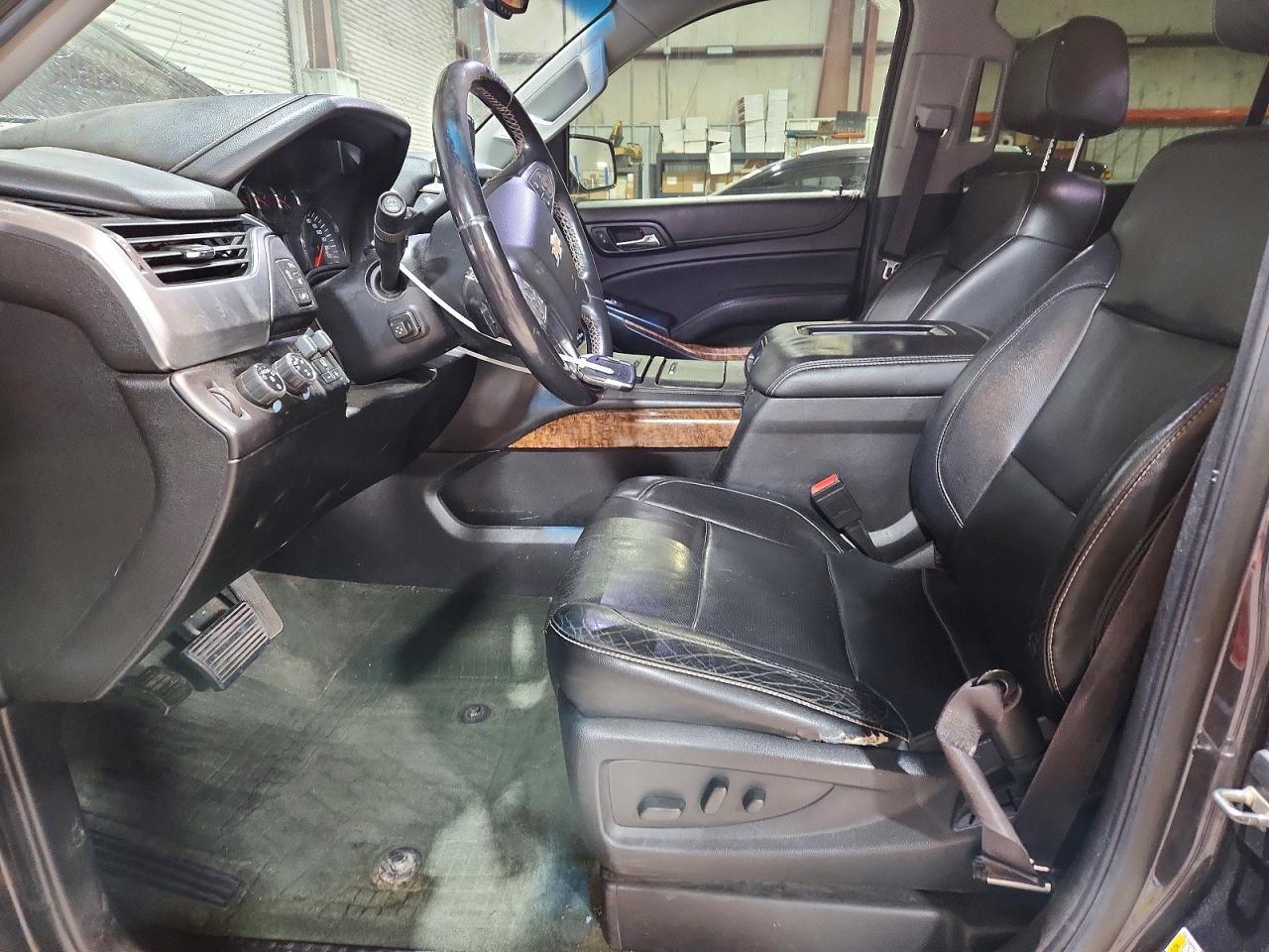 2015 CHEVROLET Suburban