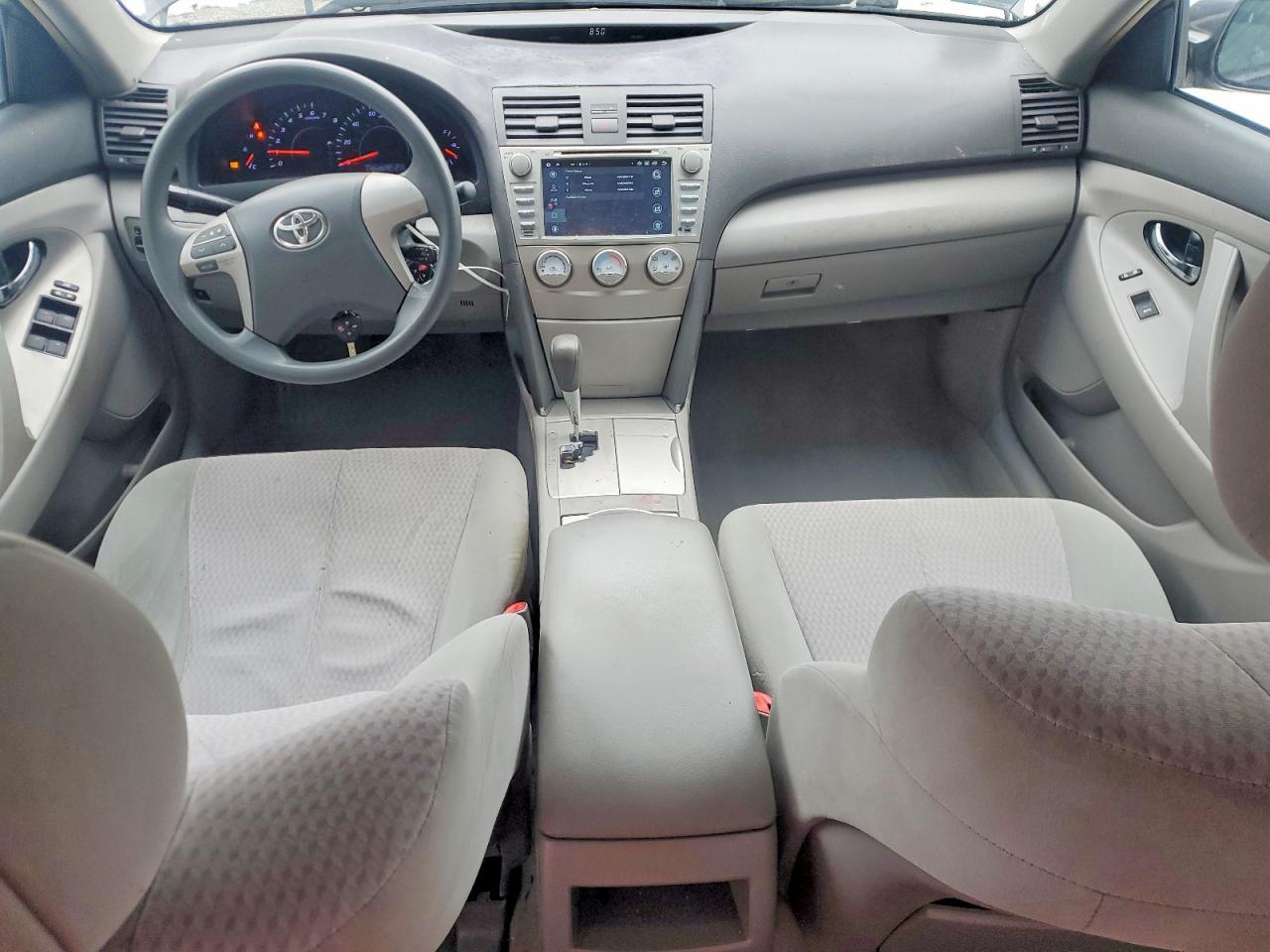 2010 TOYOTA CAMRY