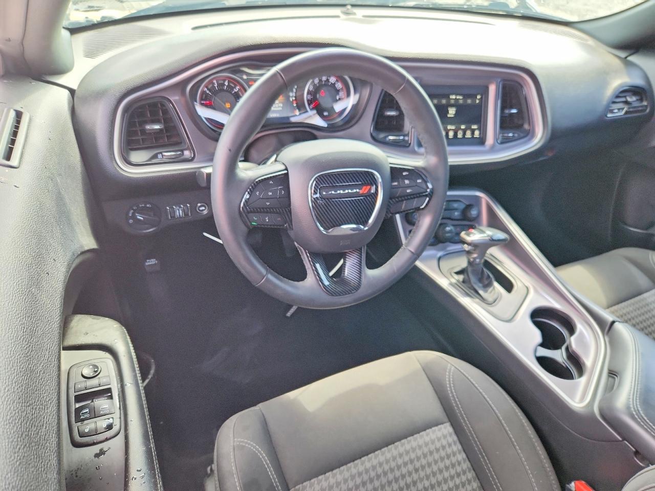 2019 DODGE Challenger