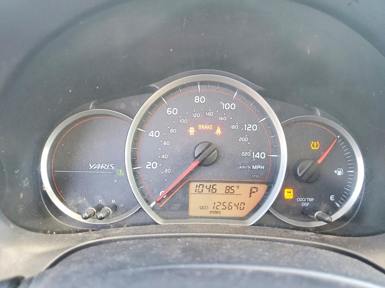 2012 TOYOTA YARIS