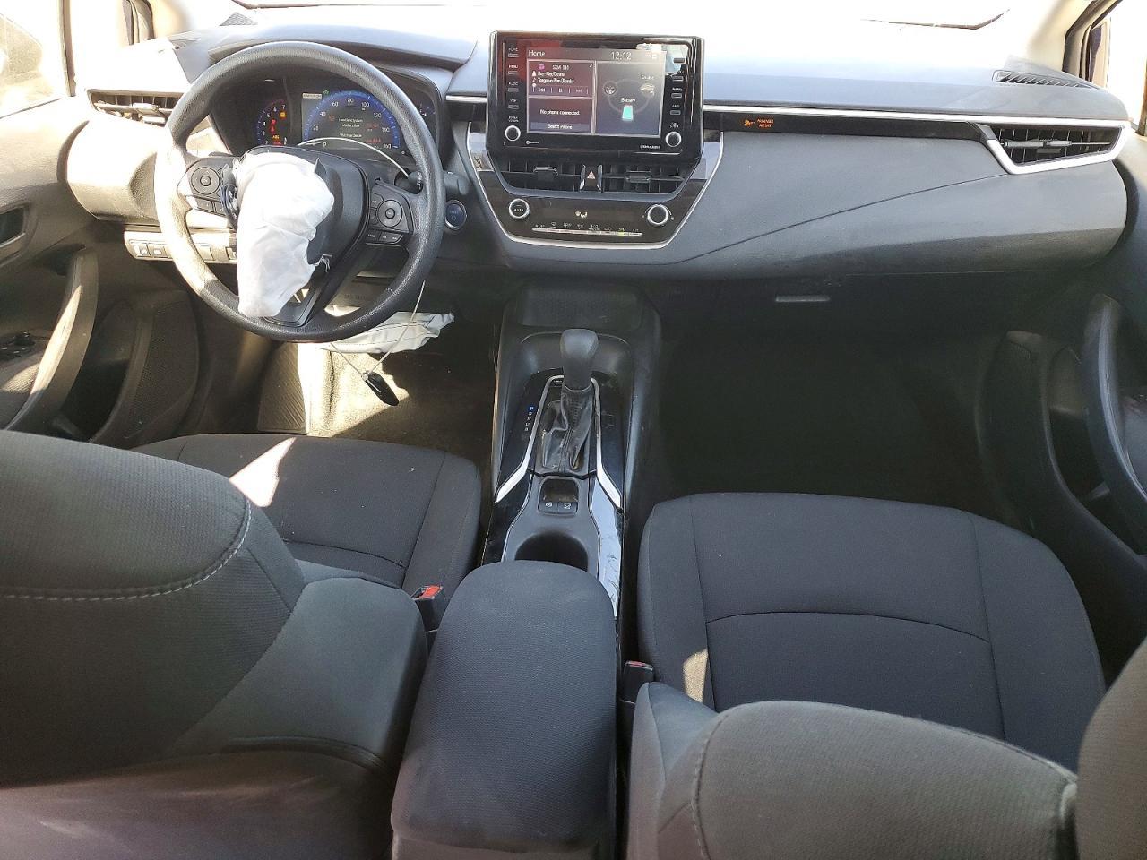 2022 TOYOTA COROLLA