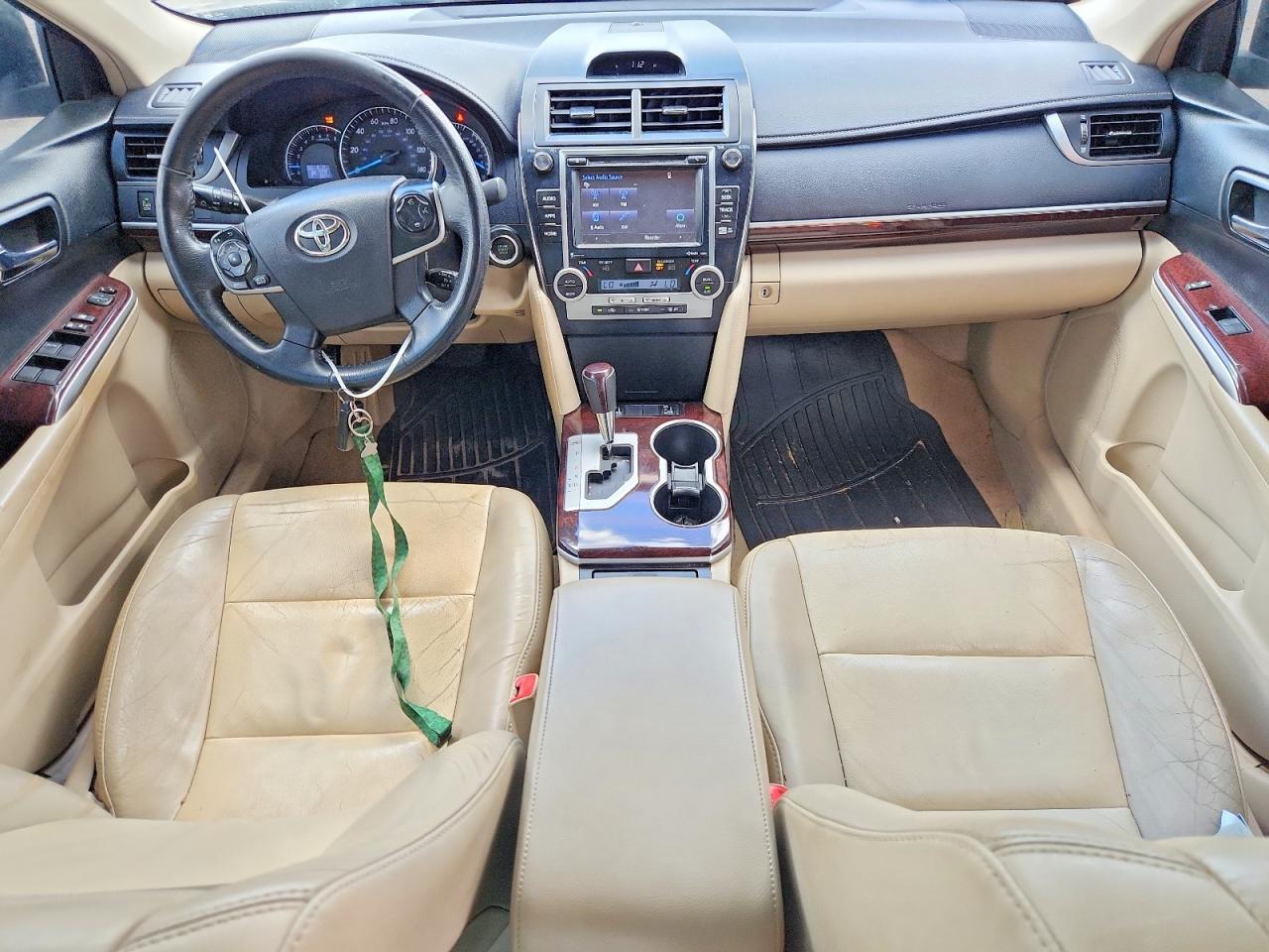 2014 TOYOTA CAMRY