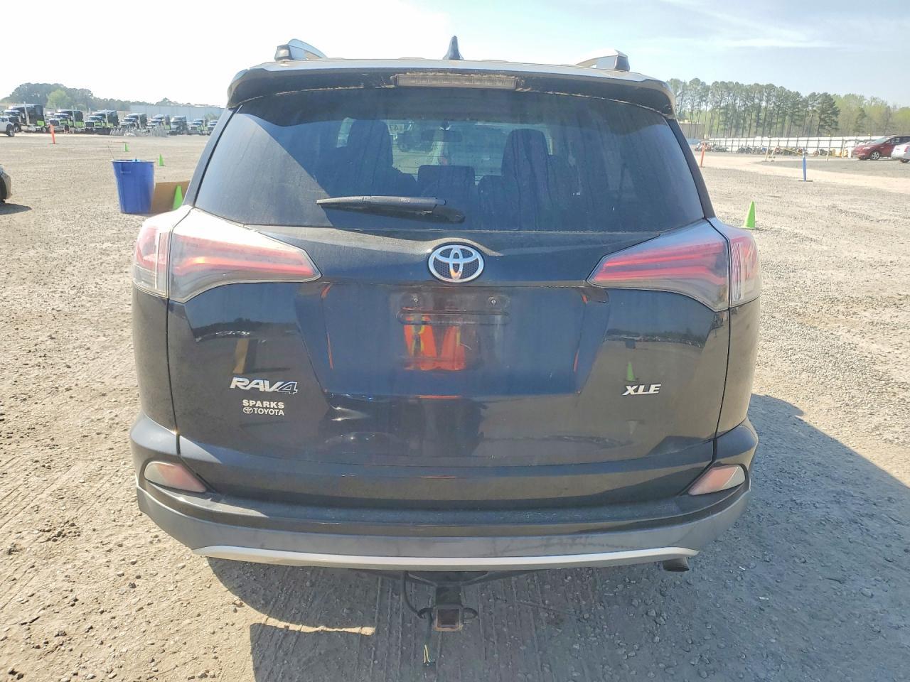 2016 TOYOTA RAV4