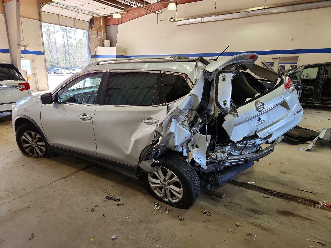 2016 NISSAN ROGUE