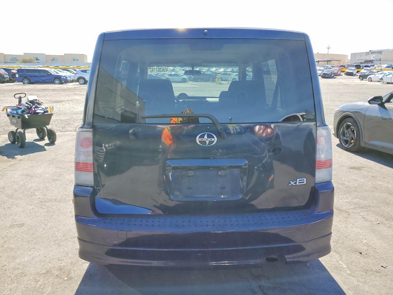 2006 SCION xB