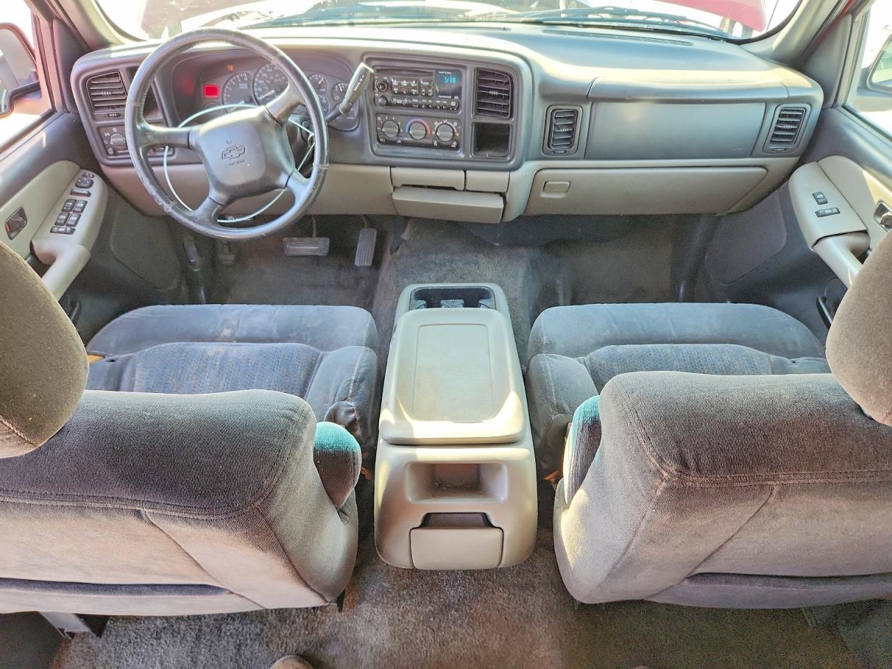 2002 CHEVROLET Suburban