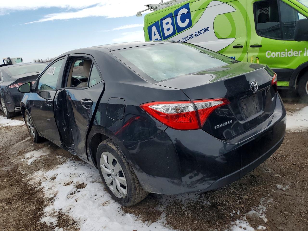 2016 TOYOTA COROLLA