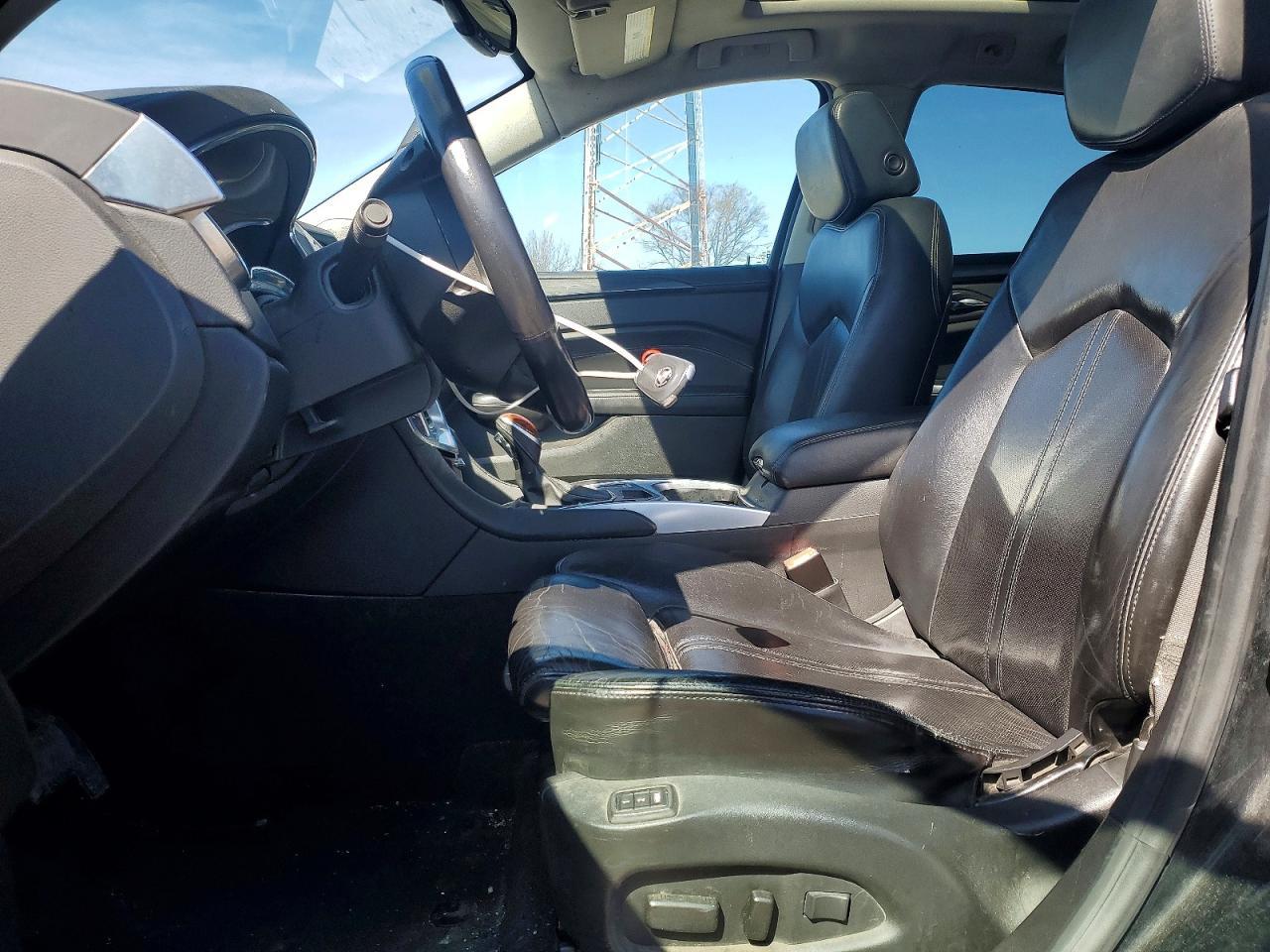 2016 CADILLAC SRX