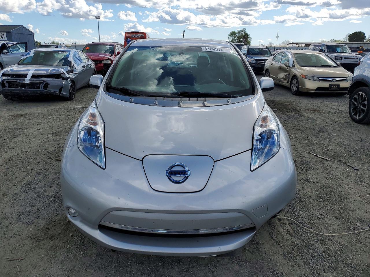 2014 NISSAN LEAF