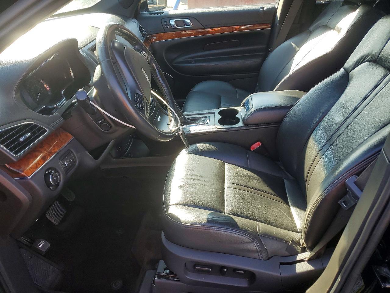 2018 LINCOLN MKT