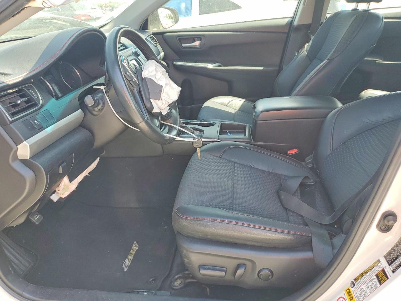 2015 TOYOTA CAMRY