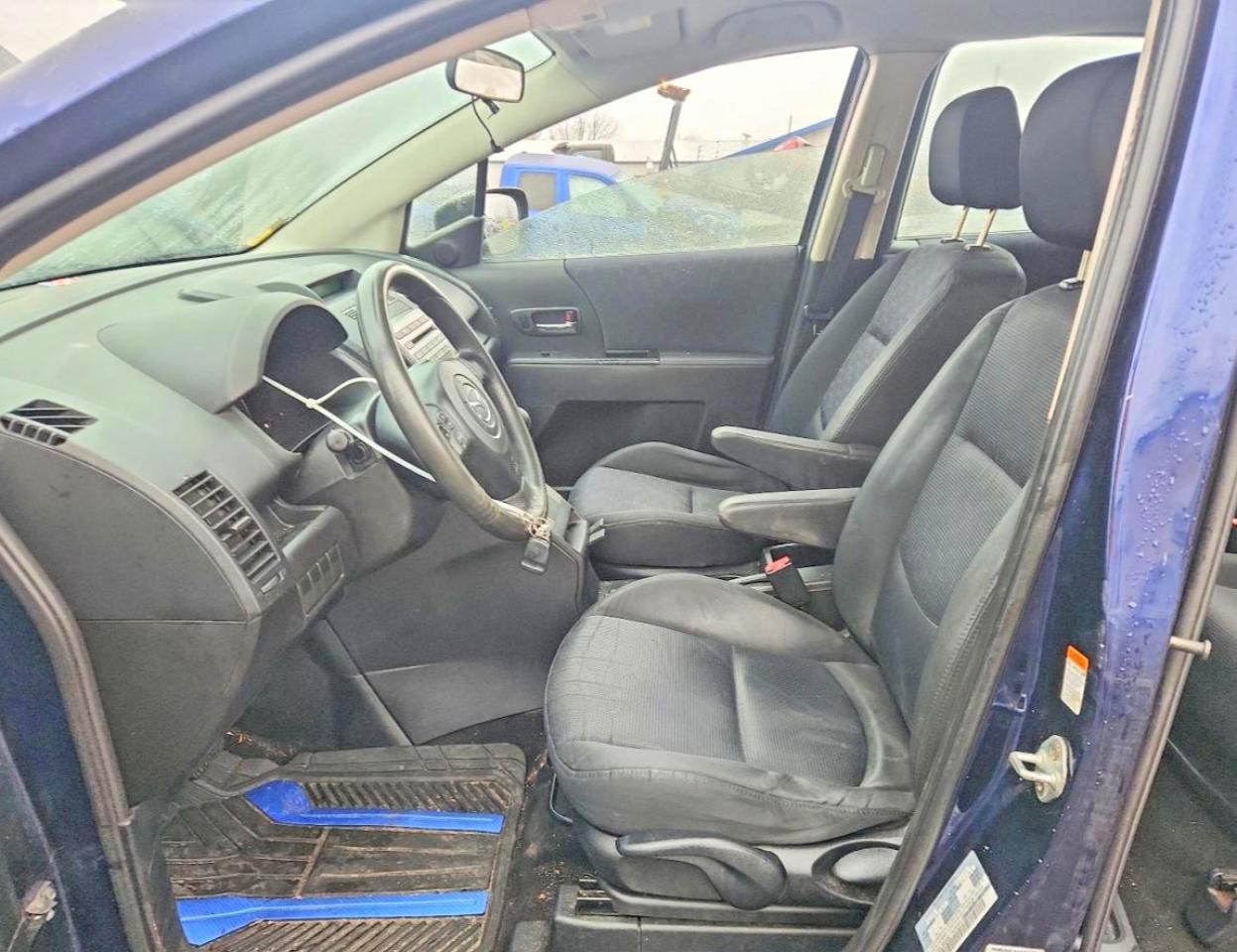 2008 Mazd Mazda5