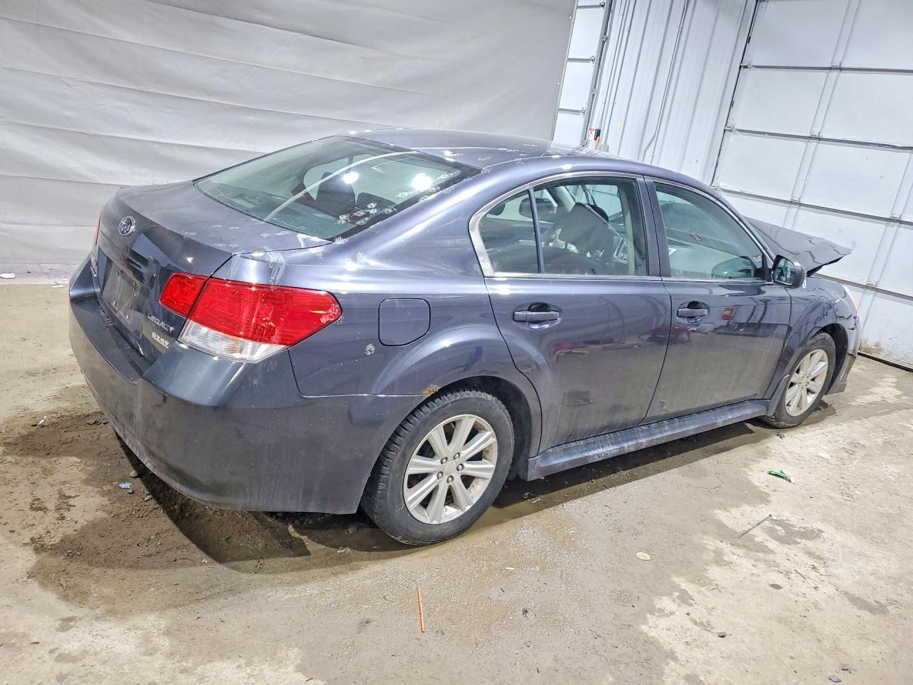 2012 SUBARU Legacy