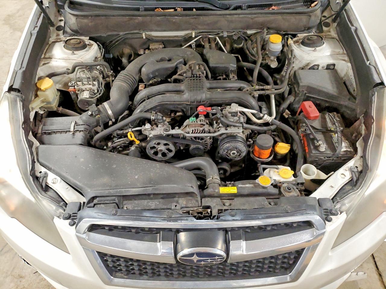 2014 SUBARU Legacy