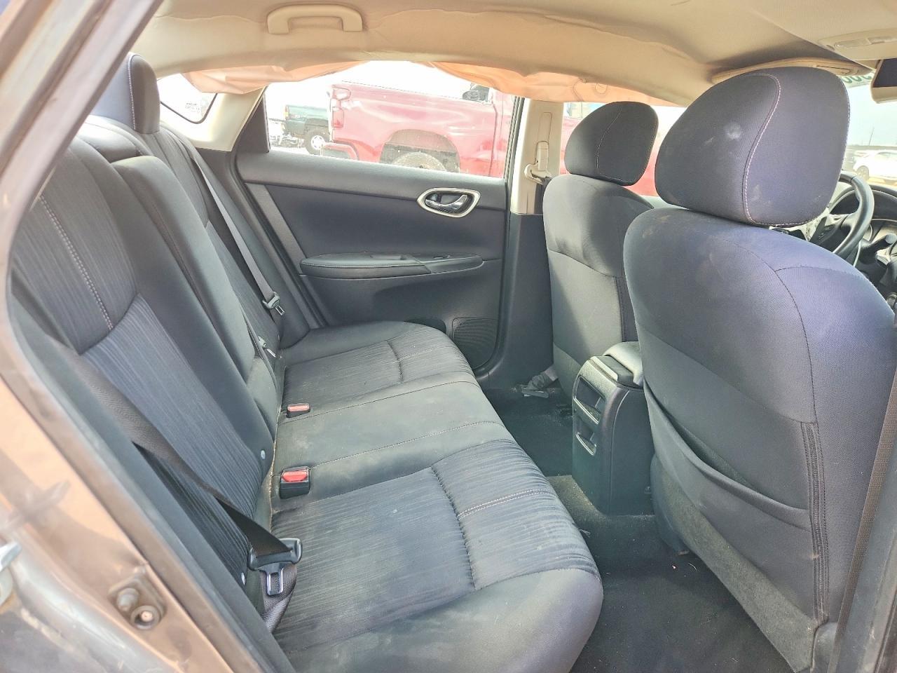 2016 NISSAN SENTRA