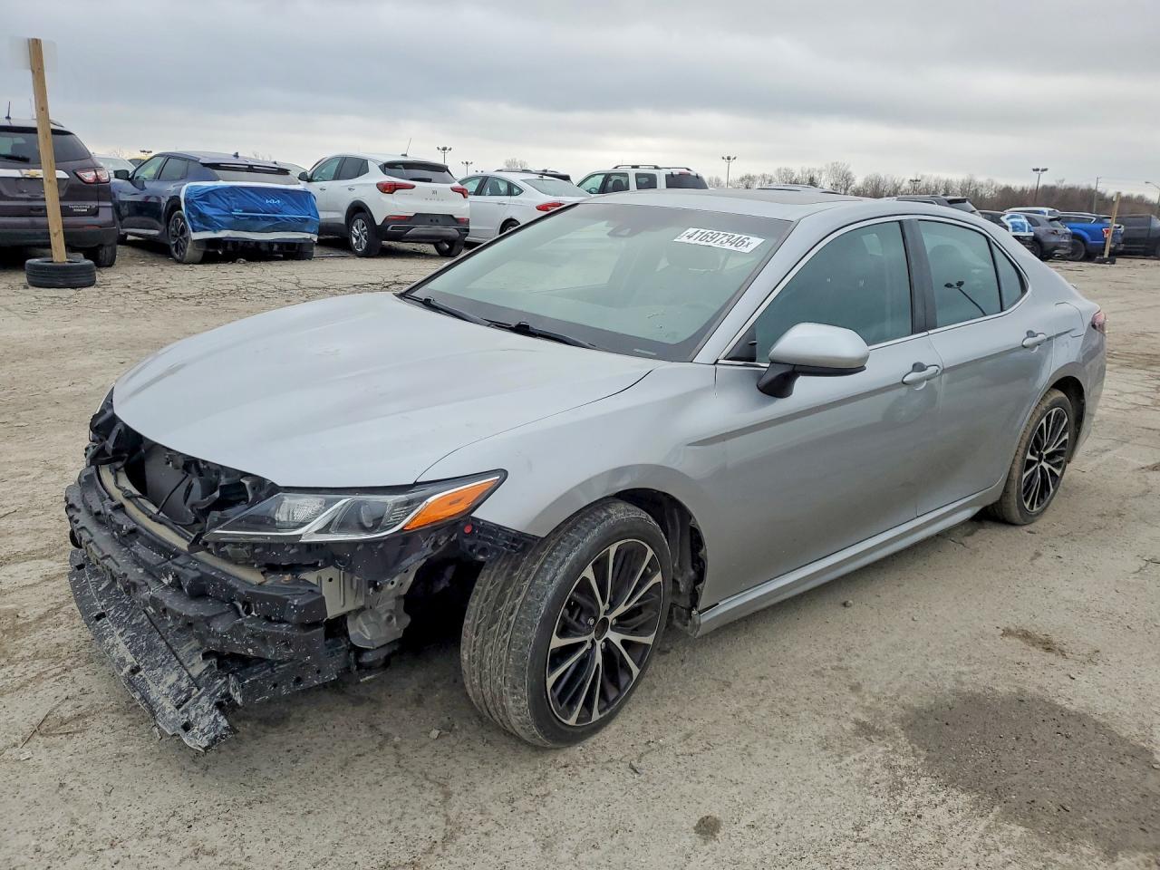 2018 TOYOTA CAMRY