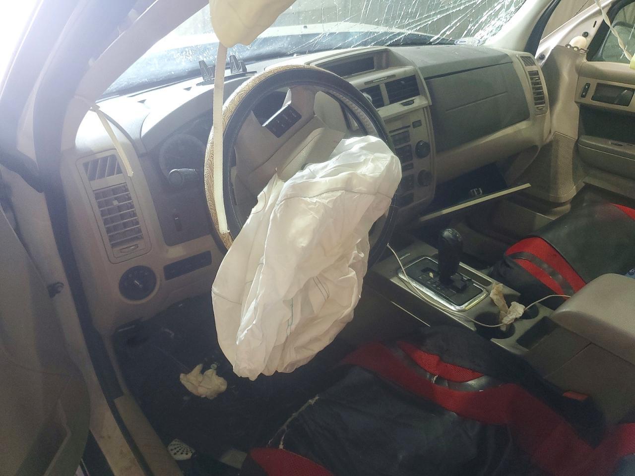 2009 FORD ESCAPE