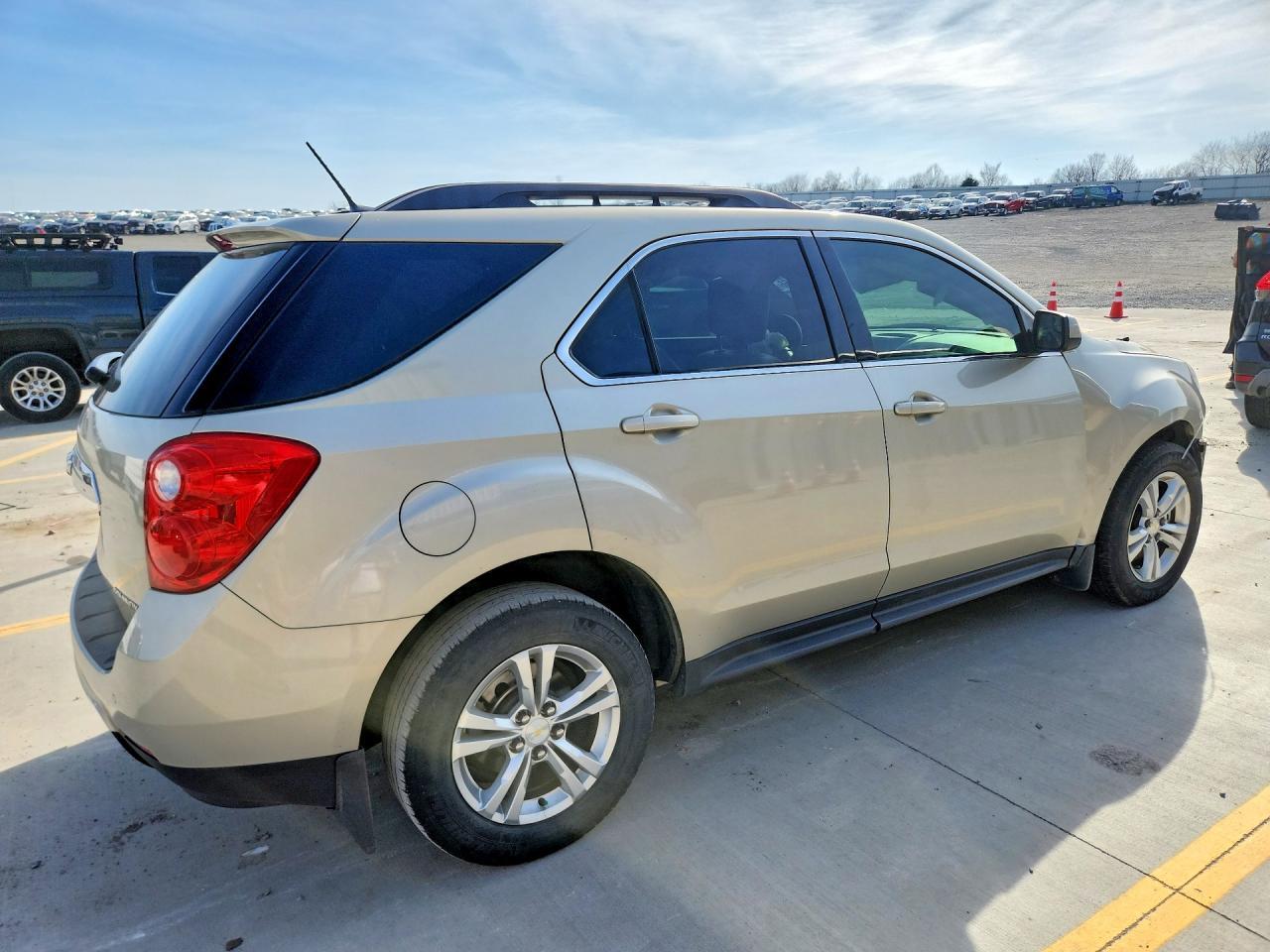 2013 CHEVROLET EQUINOX
