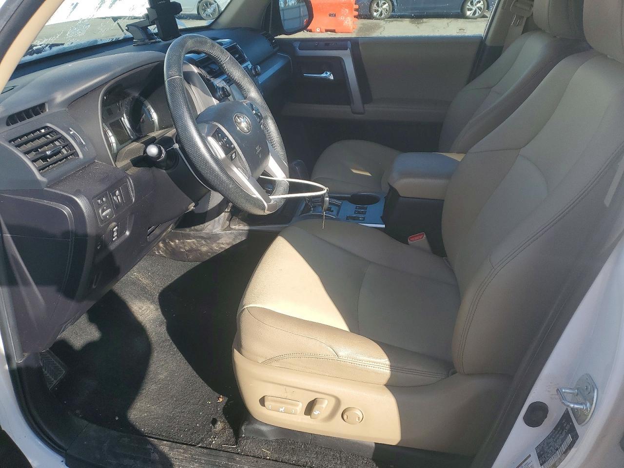 2016 TOYOTA 4Runner