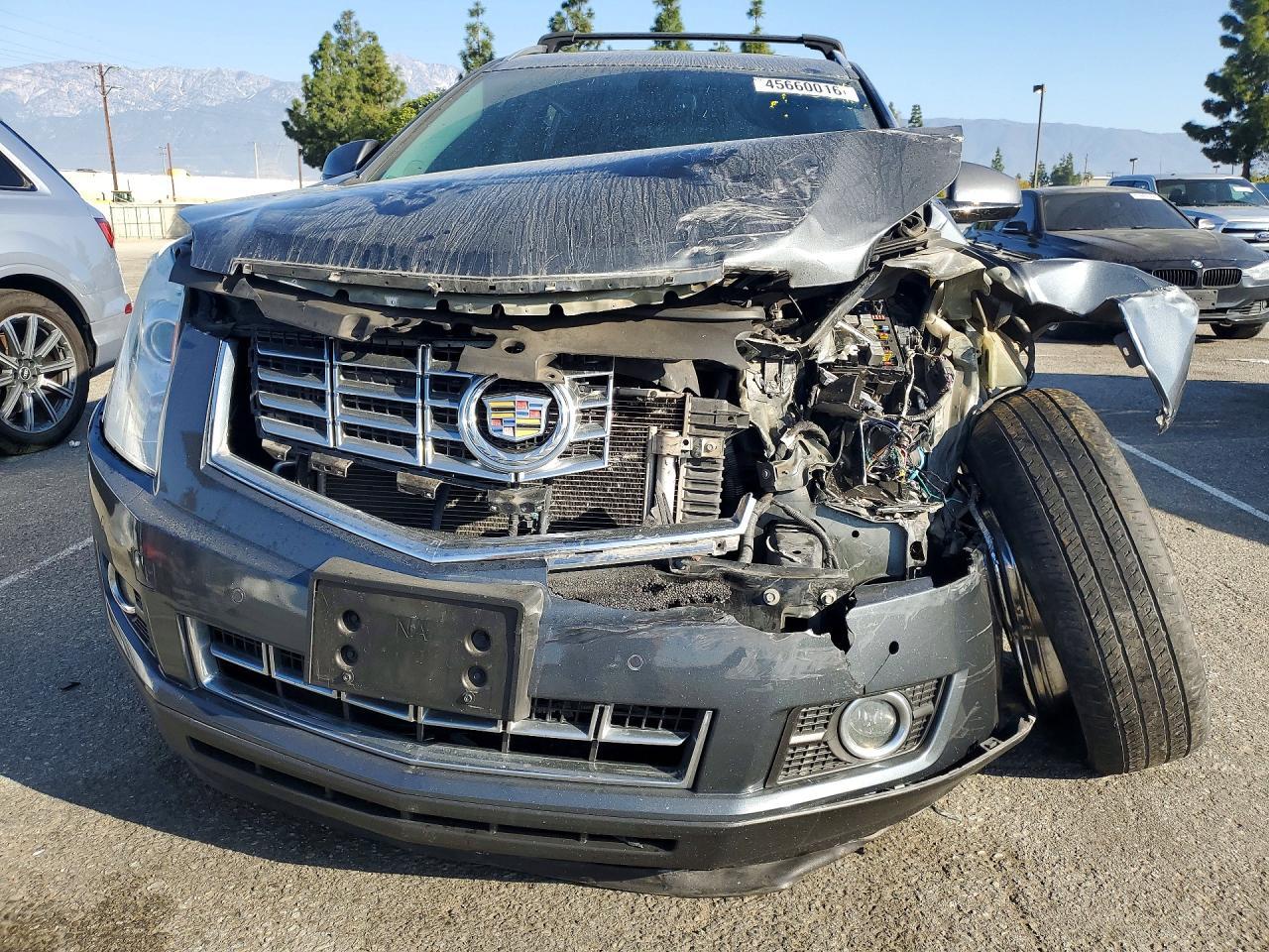 2013 CADILLAC SRX
