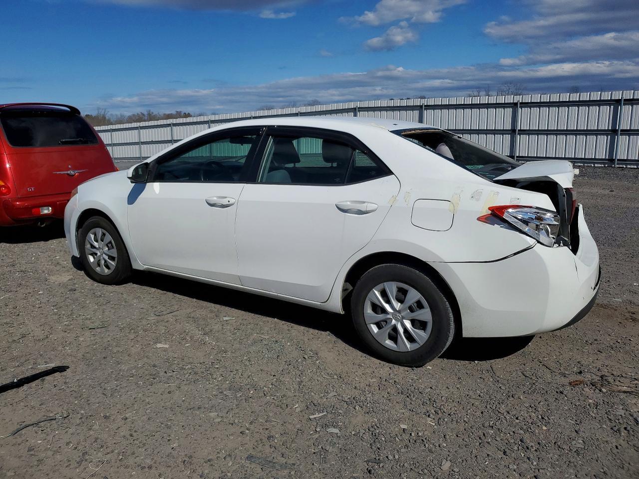 2015 TOYOTA COROLLA