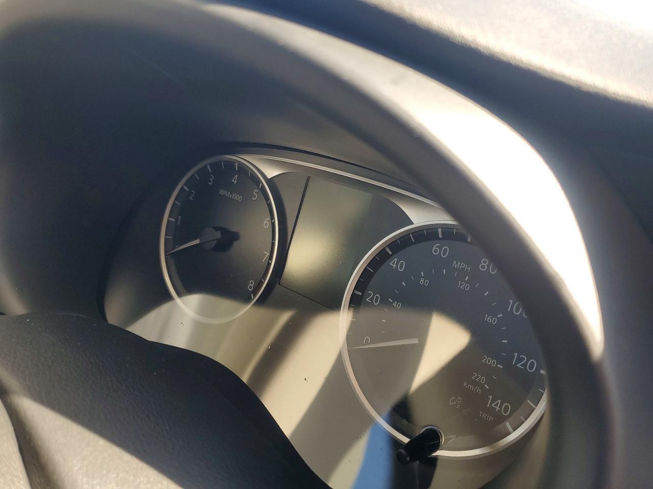 2025 NISSAN KICKS