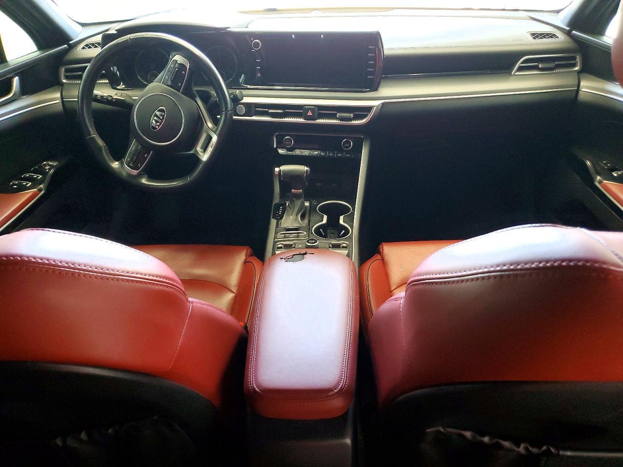 2021 KIA K5