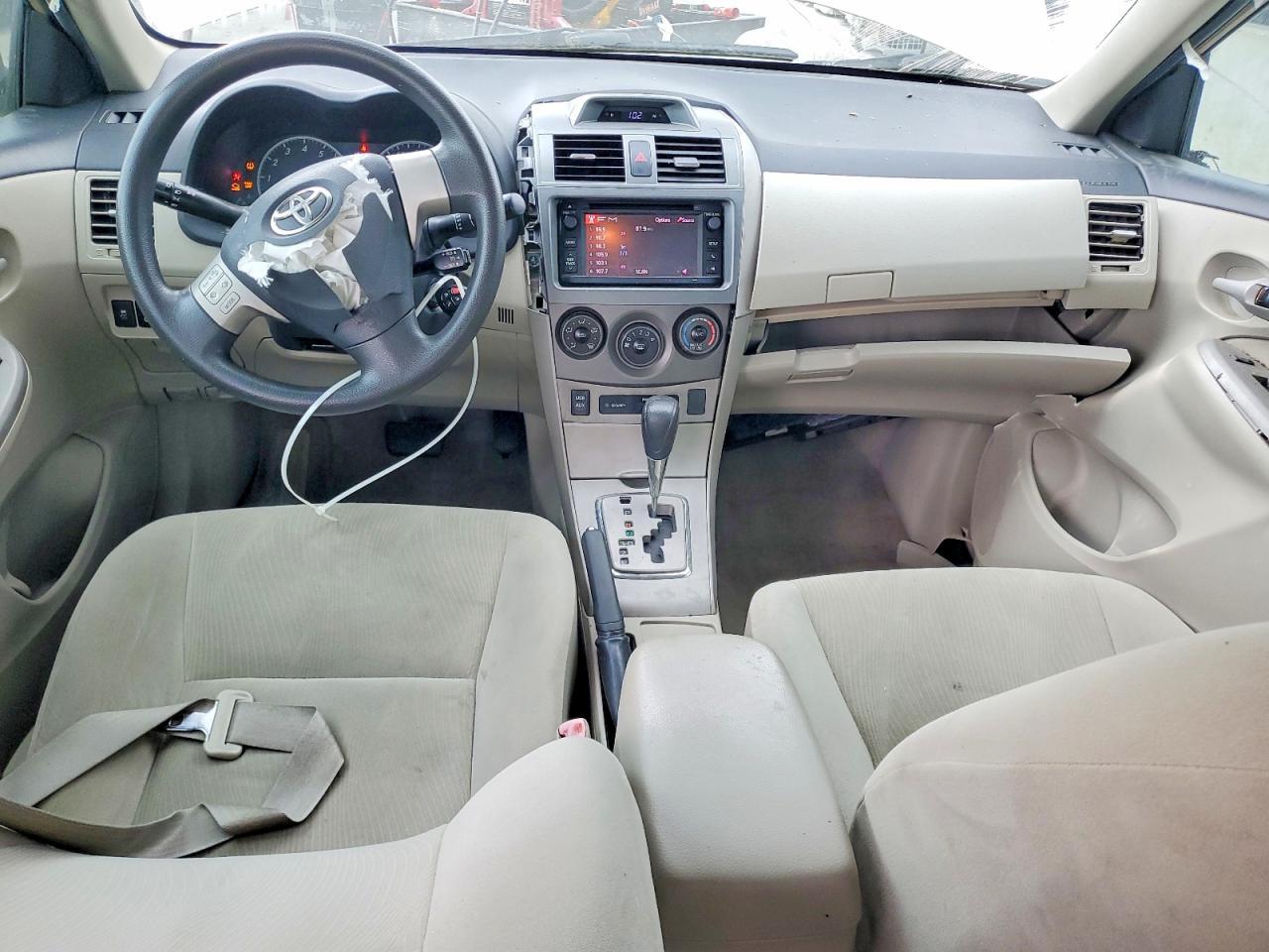 2013 TOYOTA COROLLA