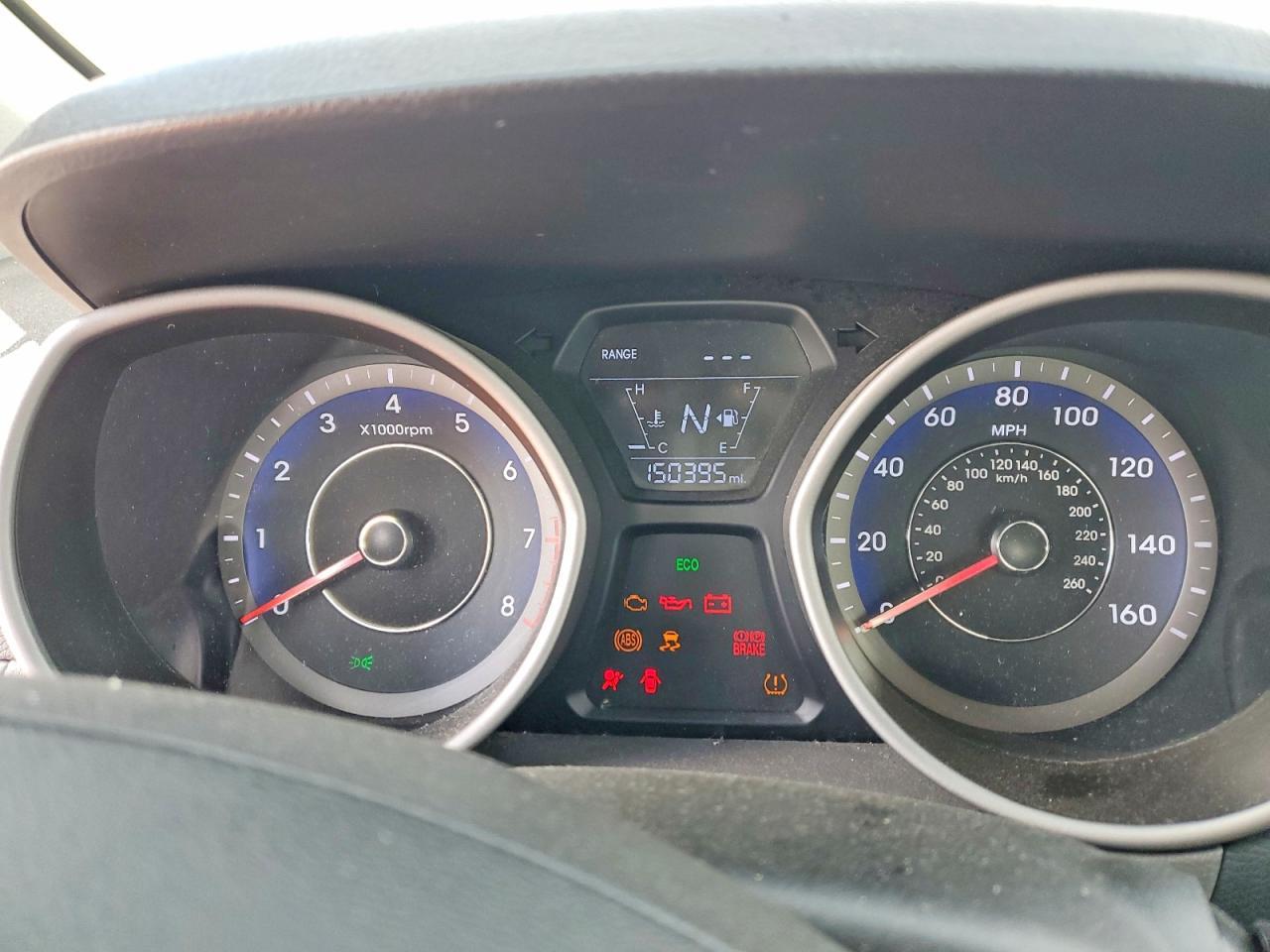 2016 HYUNDAI ELANTRA