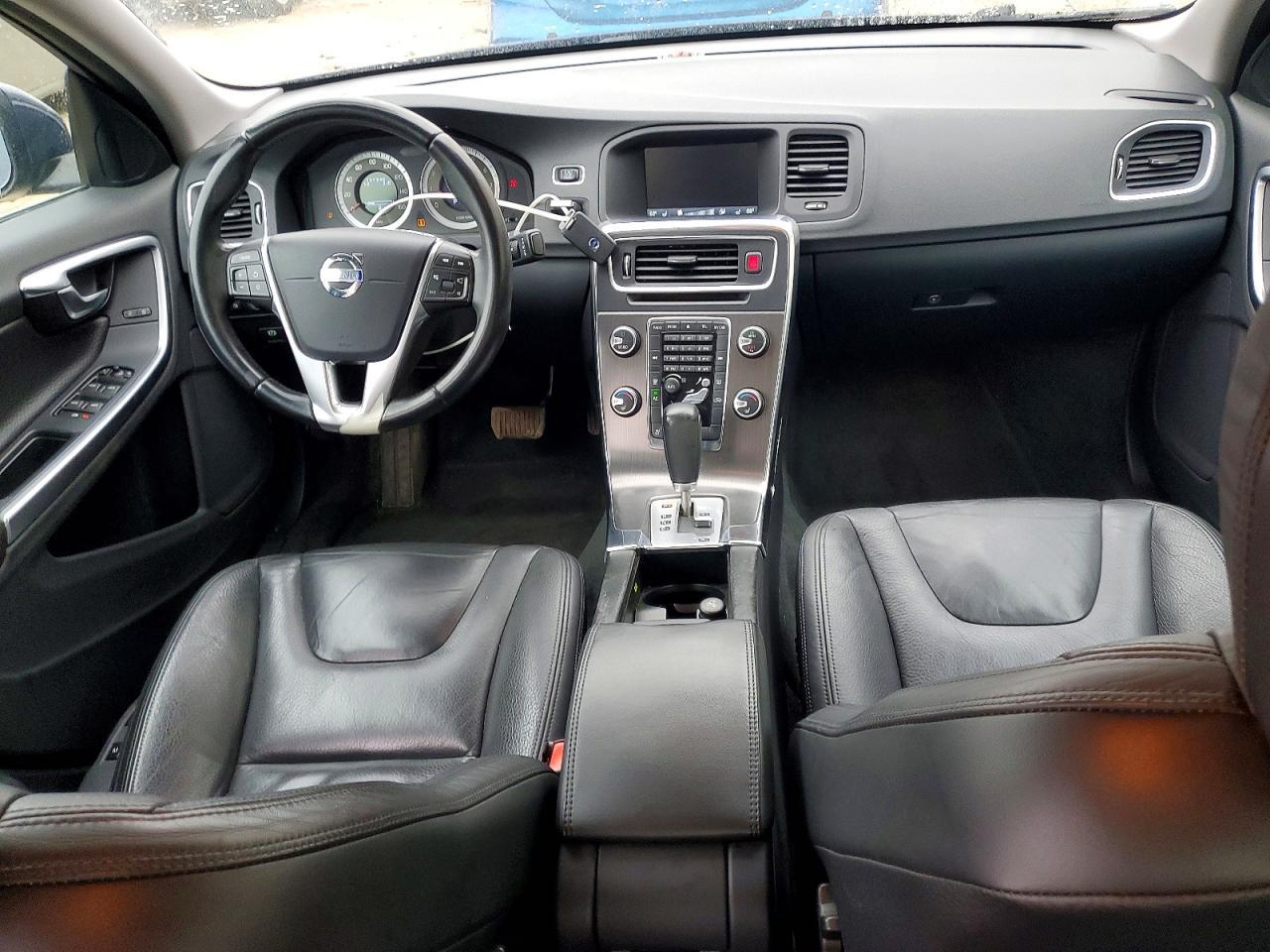 2011 VOLVO S60
