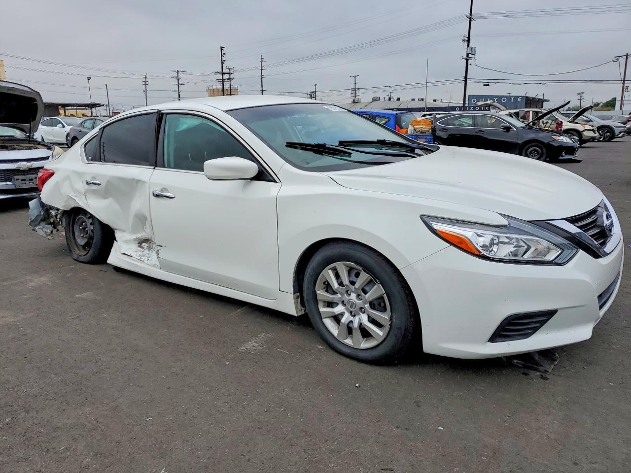 2017 NISSAN ALTIMA