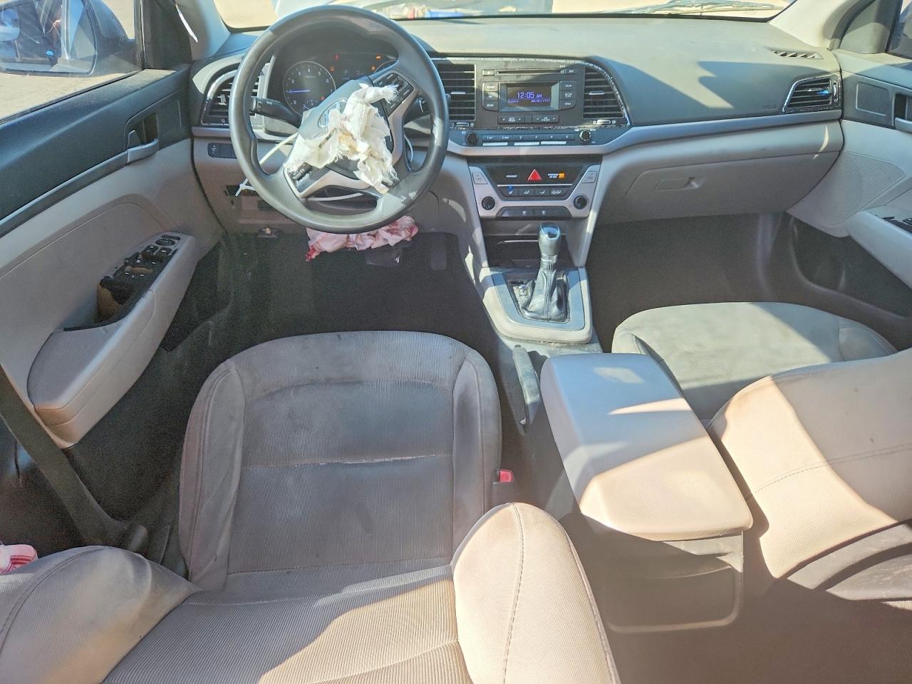 2017 HYUNDAI ELANTRA
