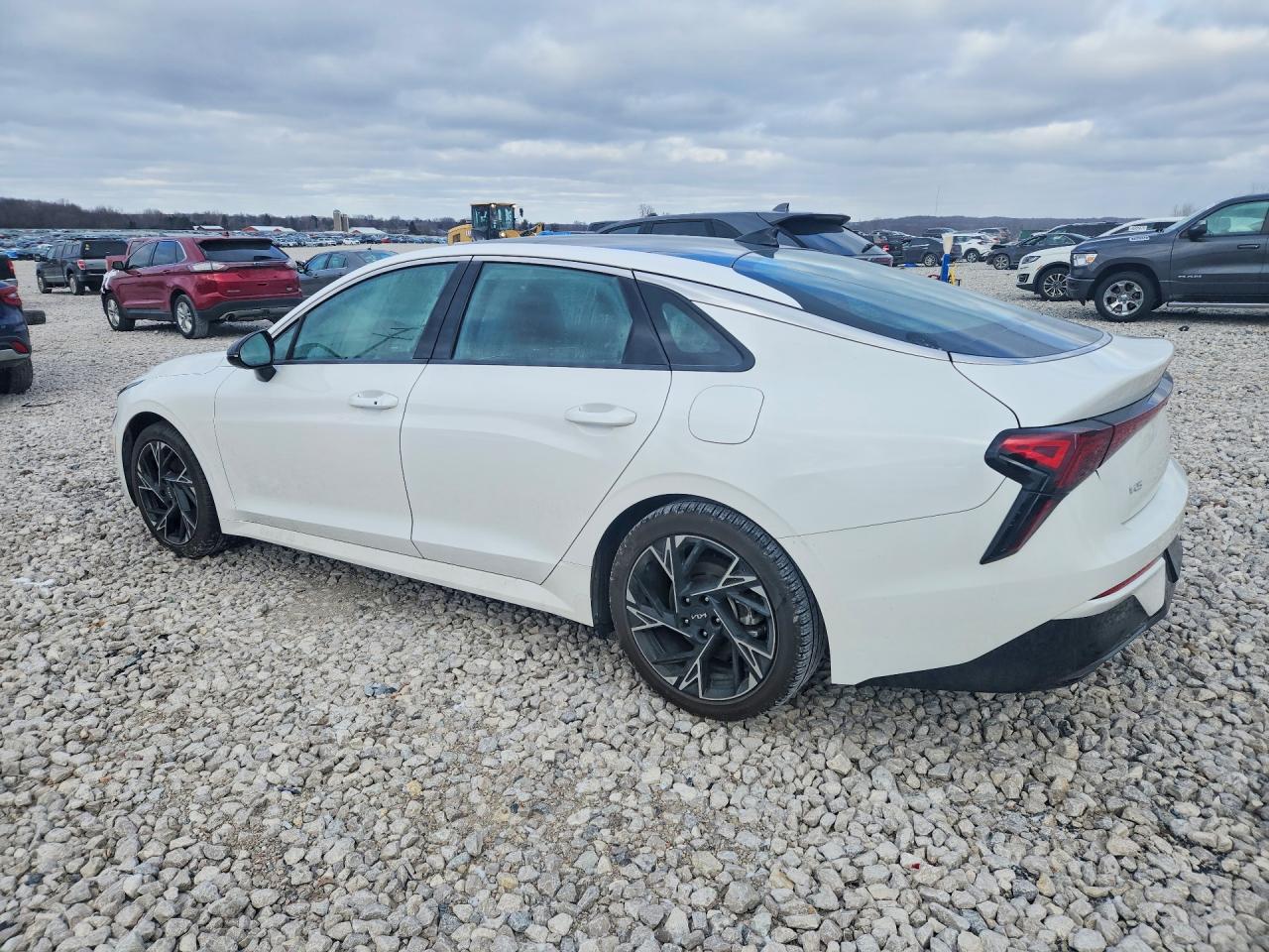 2025 KIA K5