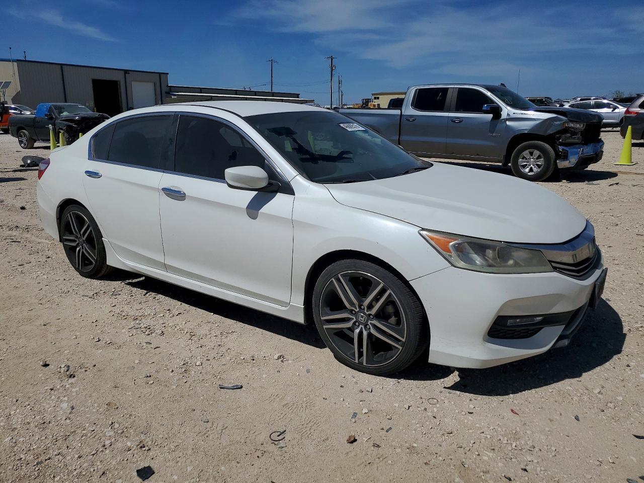 2016 HONDA ACCORD