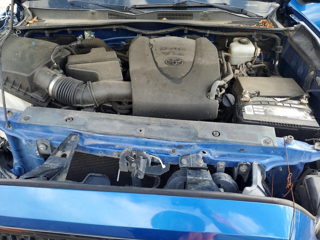 2018 TOYOTA TACOMA