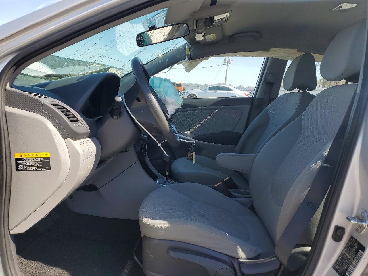 2013 HYUNDAI ACCENT