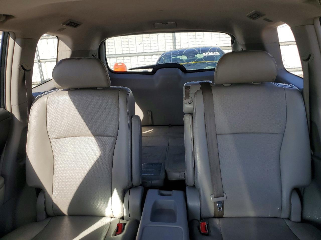2013 TOYOTA HIGHLANDER