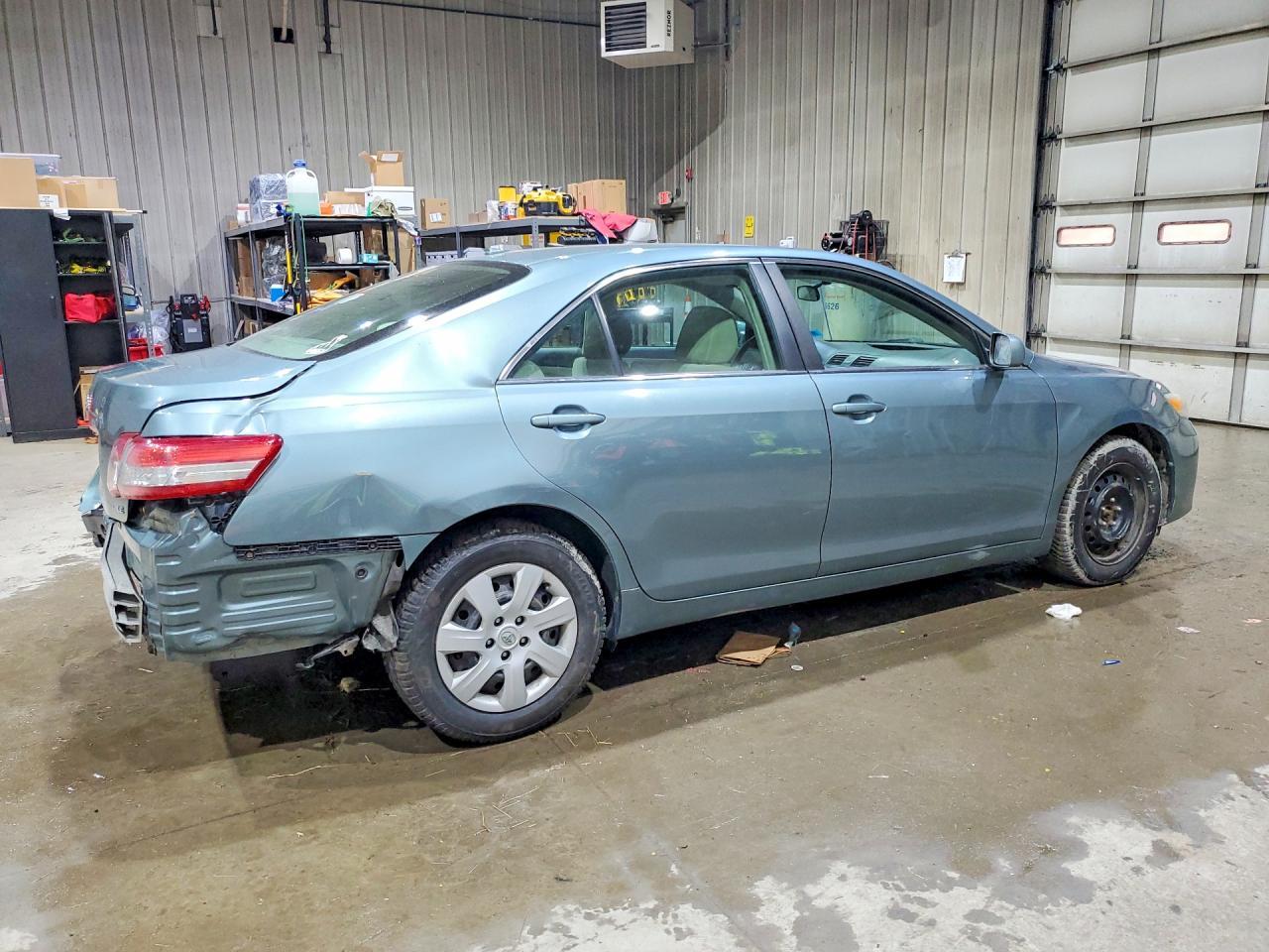 2010 TOYOTA CAMRY