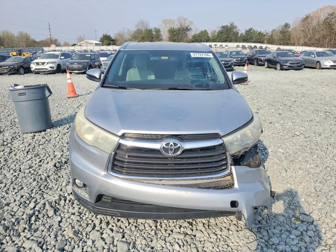 2015 TOYOTA HIGHLANDER