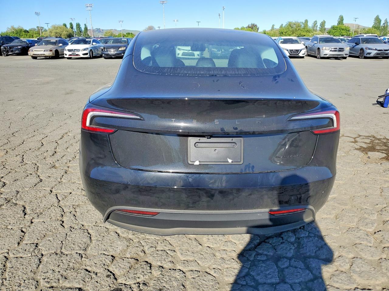 2026 TESLA MODEL 3