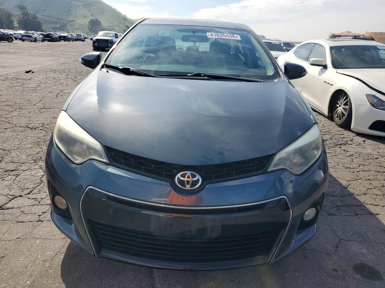 2016 TOYOTA COROLLA