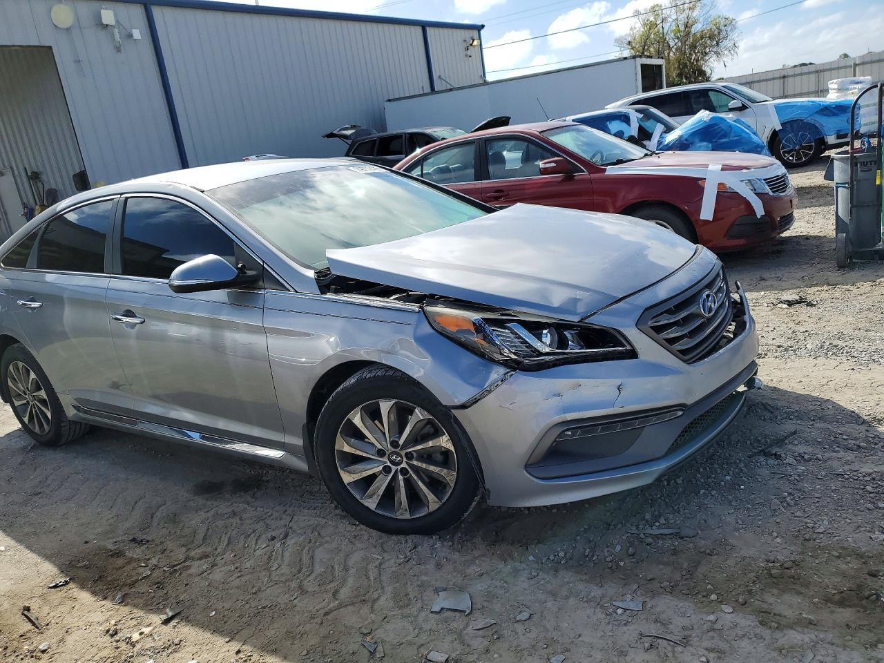 2016 HYUNDAI SONATA