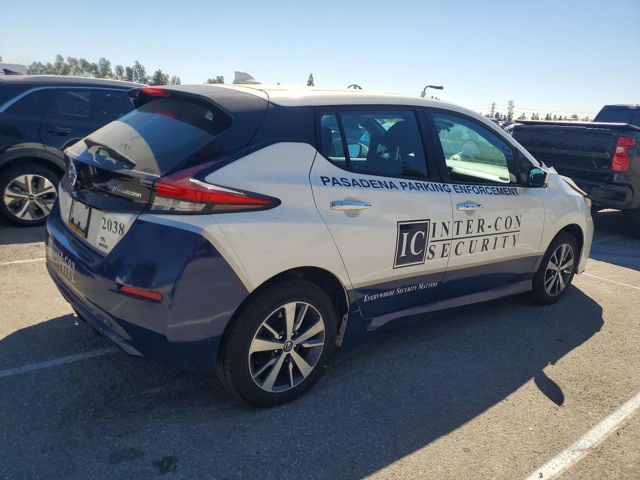 2020 NISSAN LEAF
