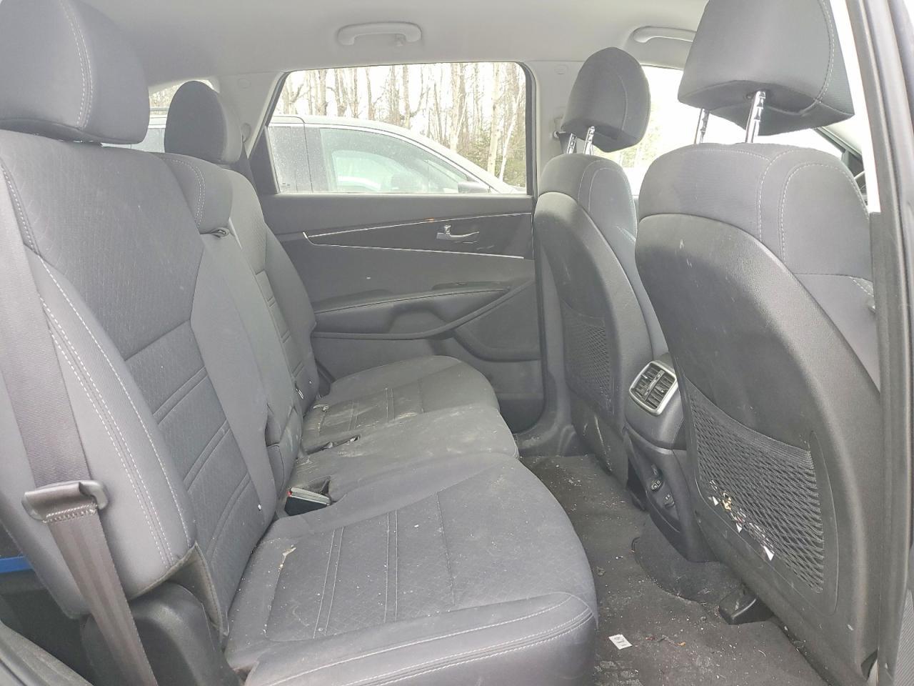 2017 KIA SORENTO