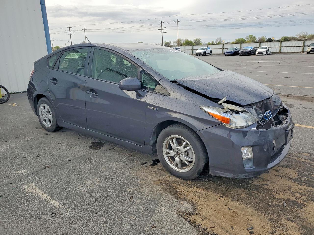 2011 TOYOTA PRIUS